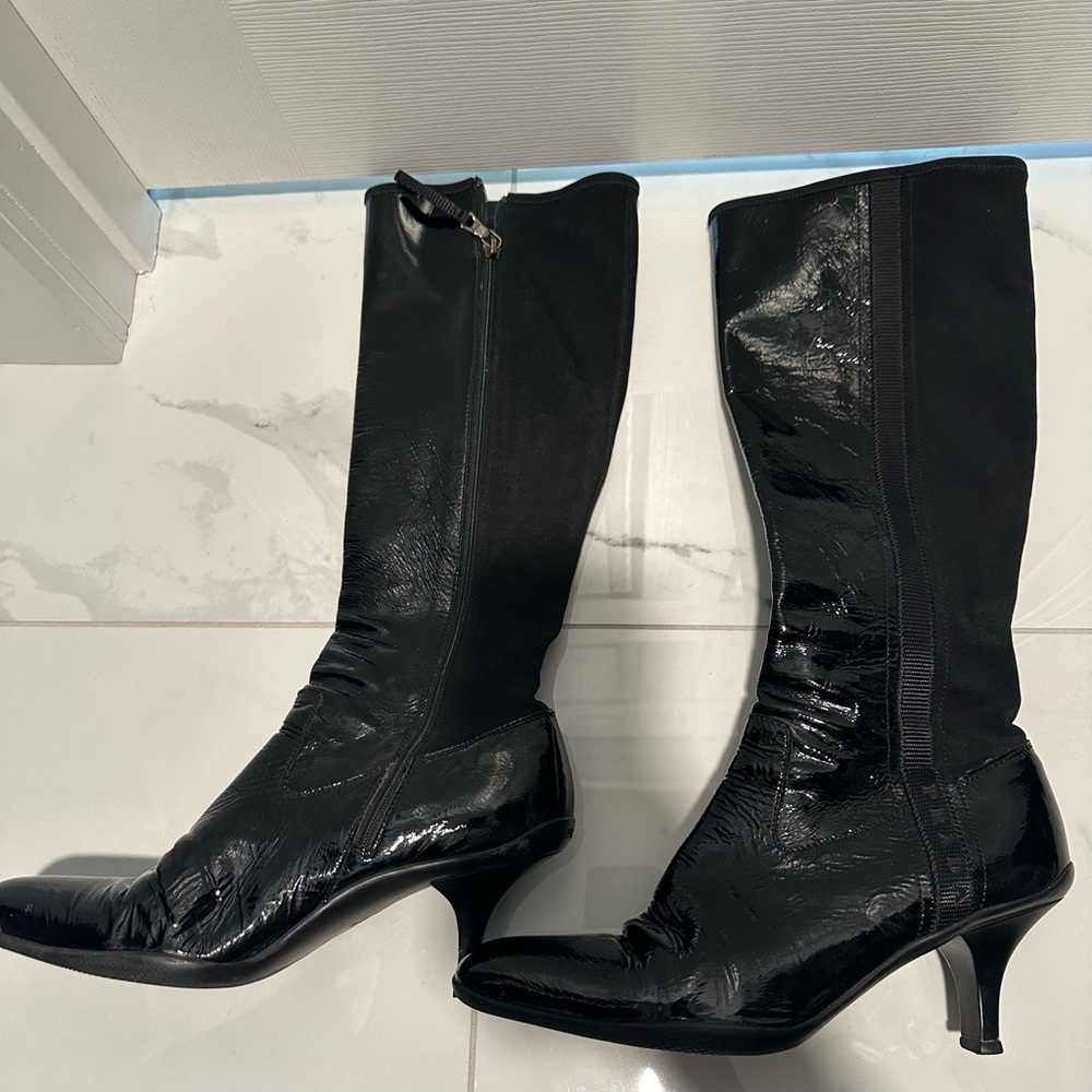 Prada vintage boots used in good condition size 37.5